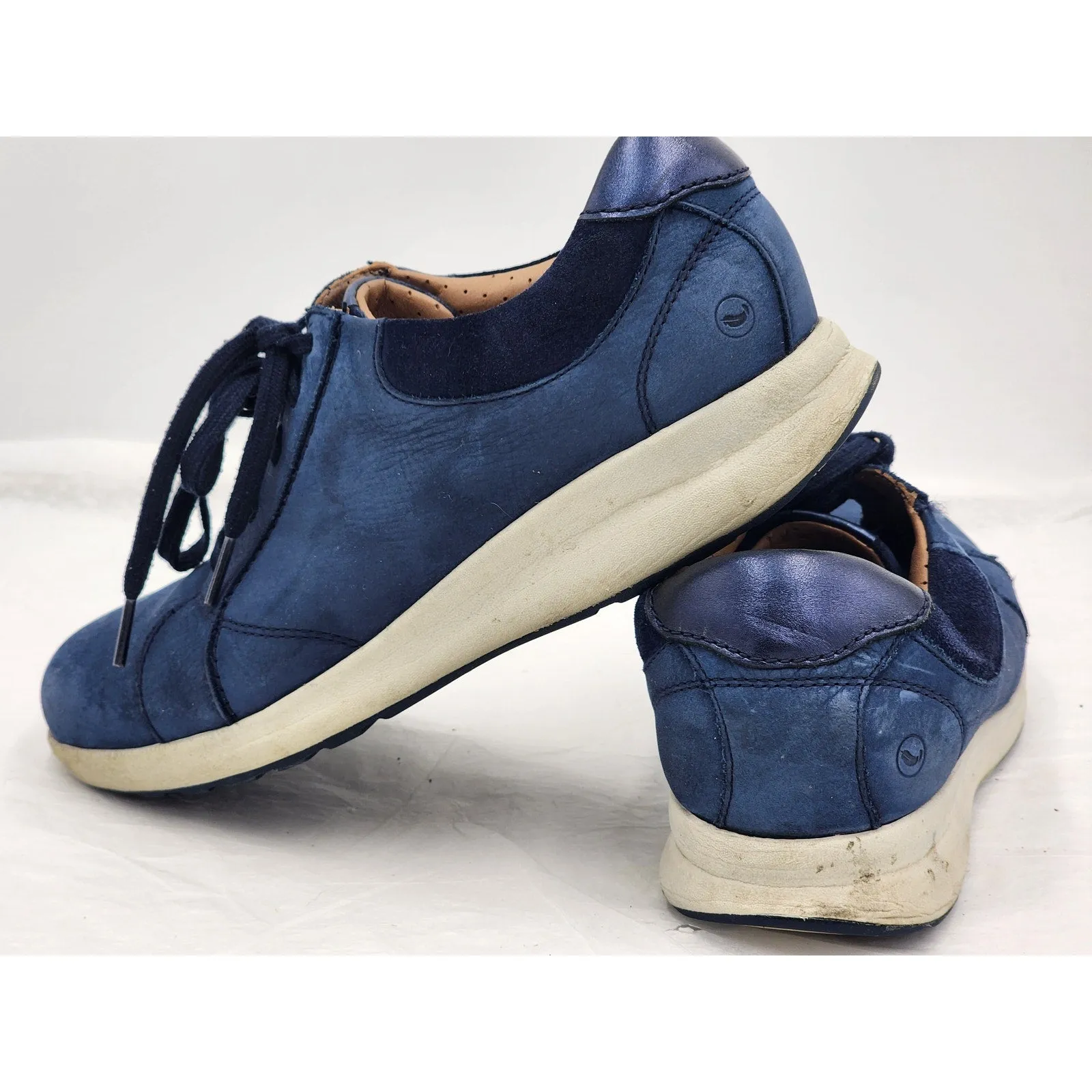 Clarks Shoes Unstructured Womens 9 Navy Leather Lace Up Comfort Casual Sneakers