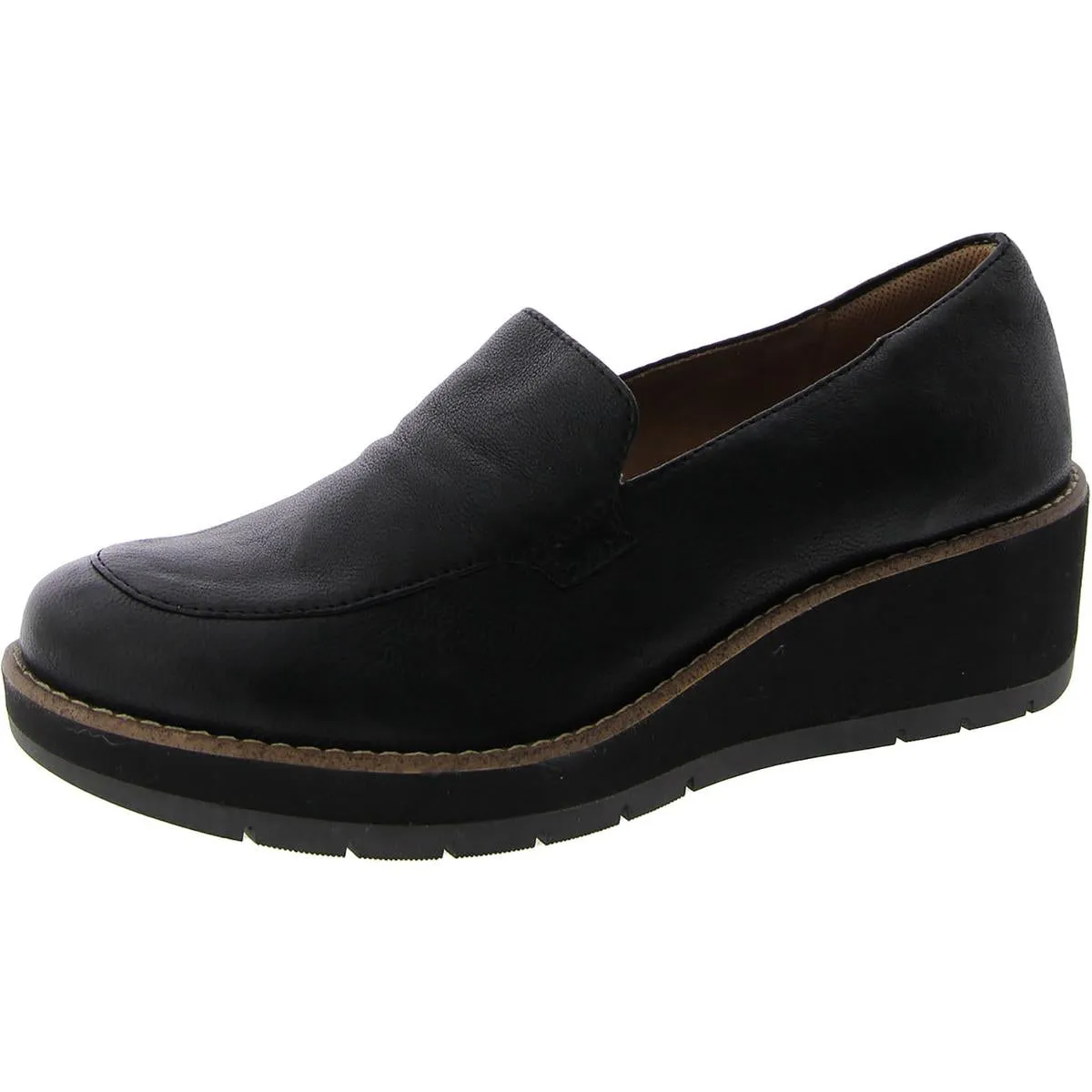 Comfortiva Womens Fairland Patent Leather Pillowtop Loafers