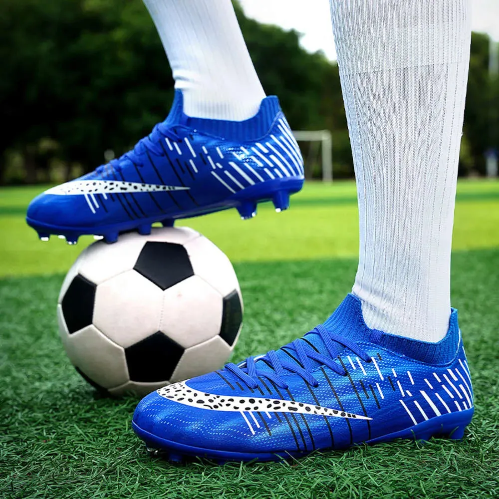 Hot selling Non-slip breathable Wholesale Soccer Waterproof Football Boots Shoes Cleats