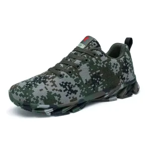 New Outdoor Shoes Men Breathable Hiking Shoes Light Weight Camouflage Hiking Shoes